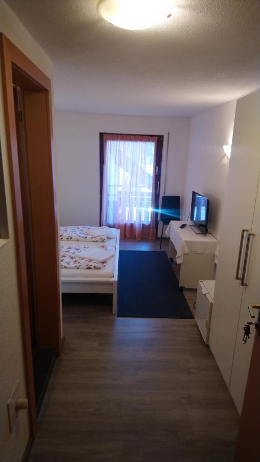 Gasthaus Krone Ubersaxen Εξωτερικό φωτογραφία