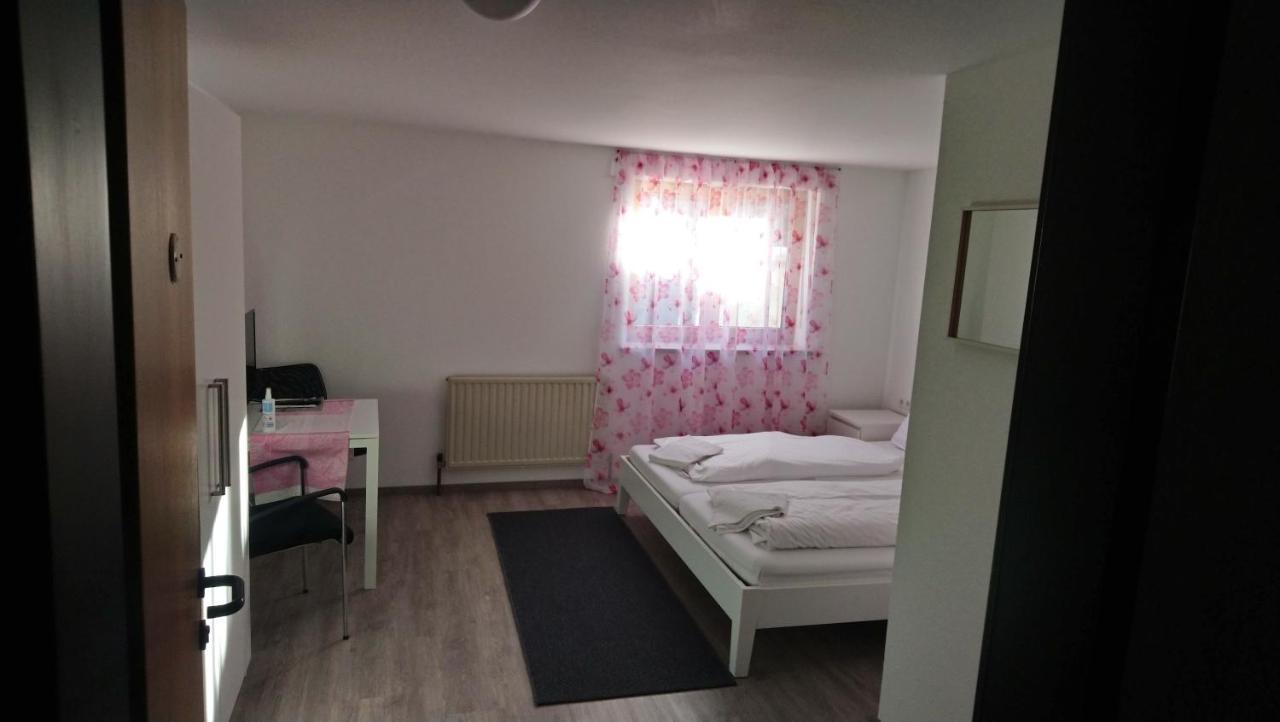 Gasthaus Krone Ubersaxen Εξωτερικό φωτογραφία